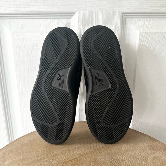 Puma All Black Solid Smash V2 Low Top Lace Up Trainer Sneakers Kids 2.5 - Picture 6 of 10